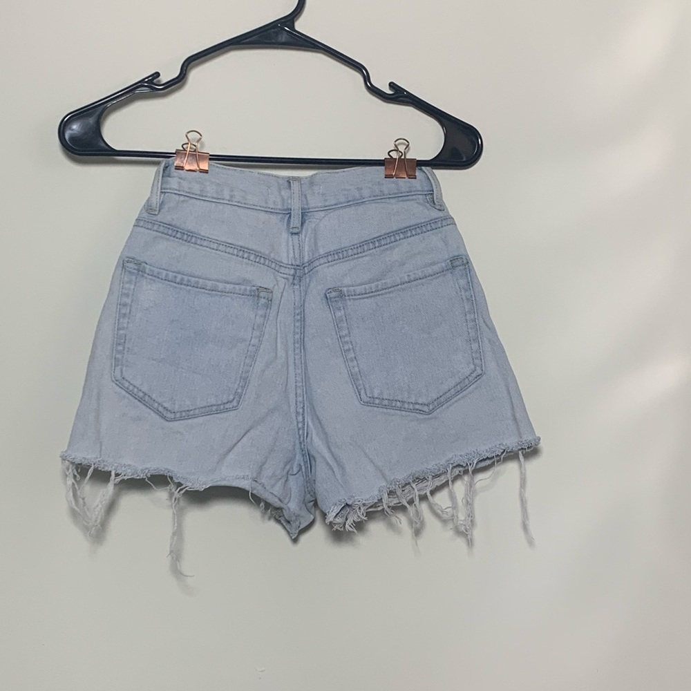 Denim shorts - Picture 4 of 4